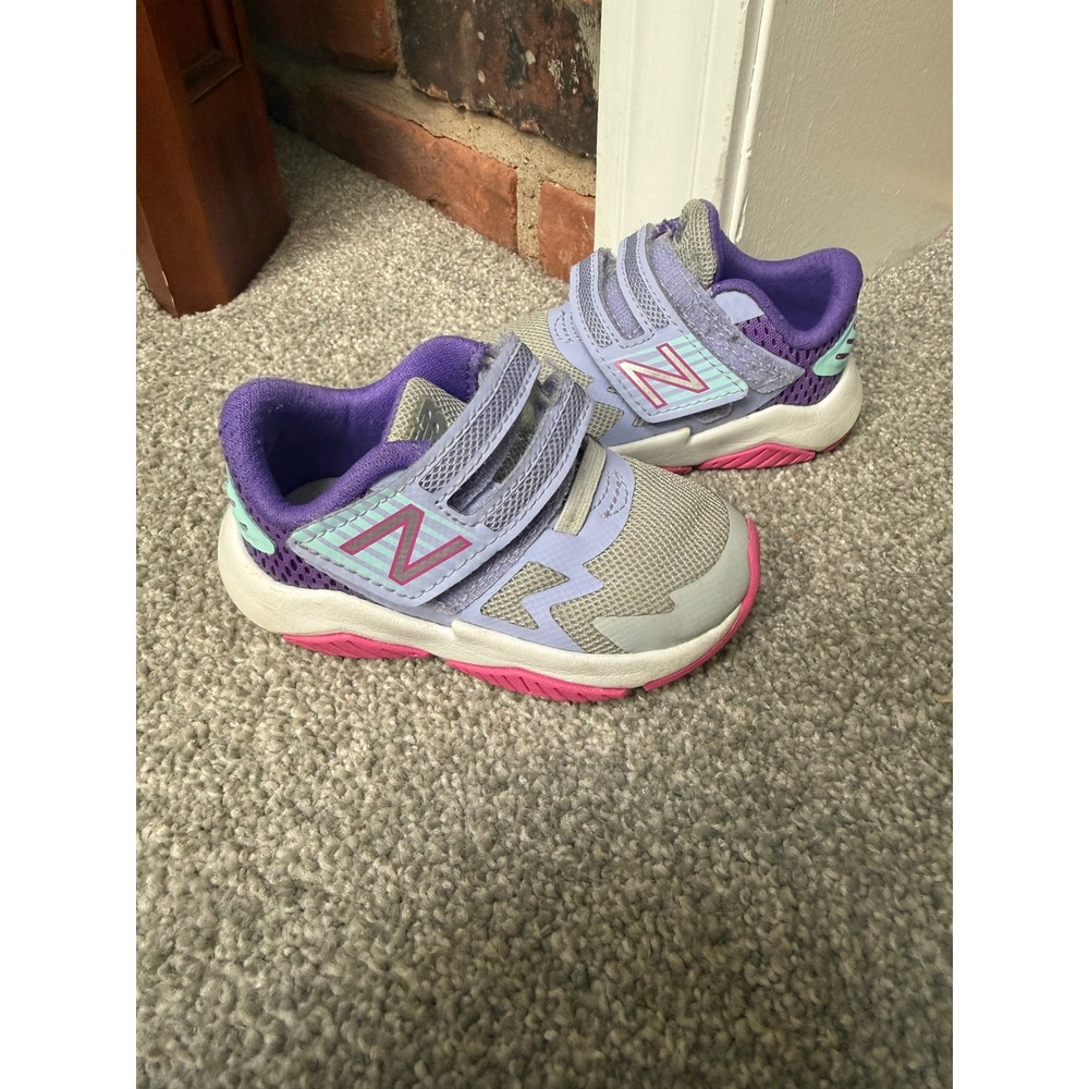 New Balance Rave Run Toddler Purple‎ Grey Pink Sneakers Size 4.5 M